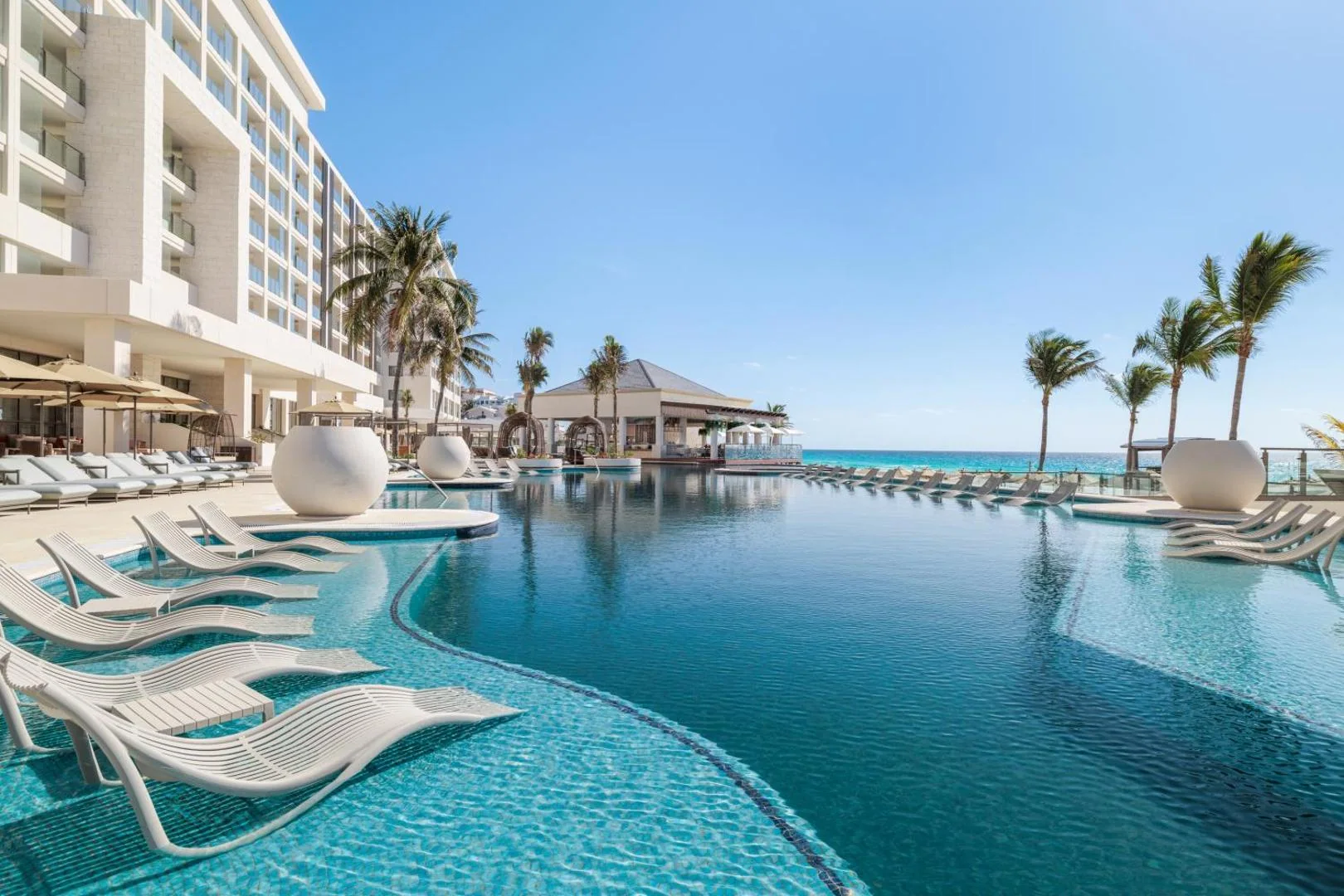 Hyatt Zilara Cancún — resort overview