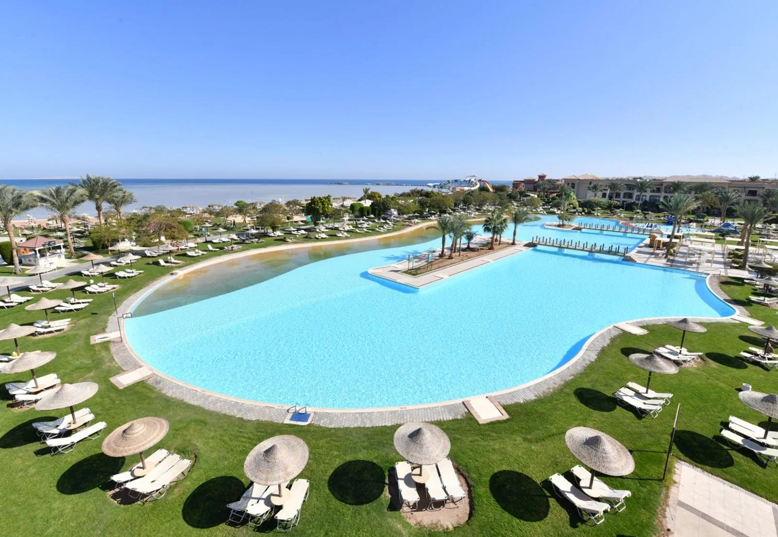 Jaz Aquamarine Resort — resort overview