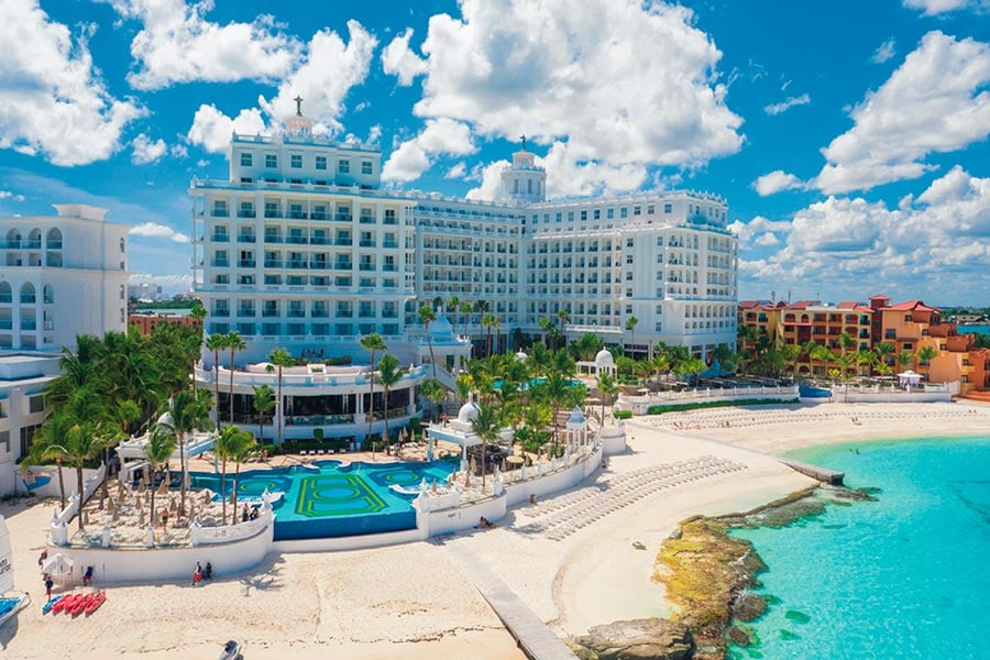 Riu Palace Las Americas — resort overview